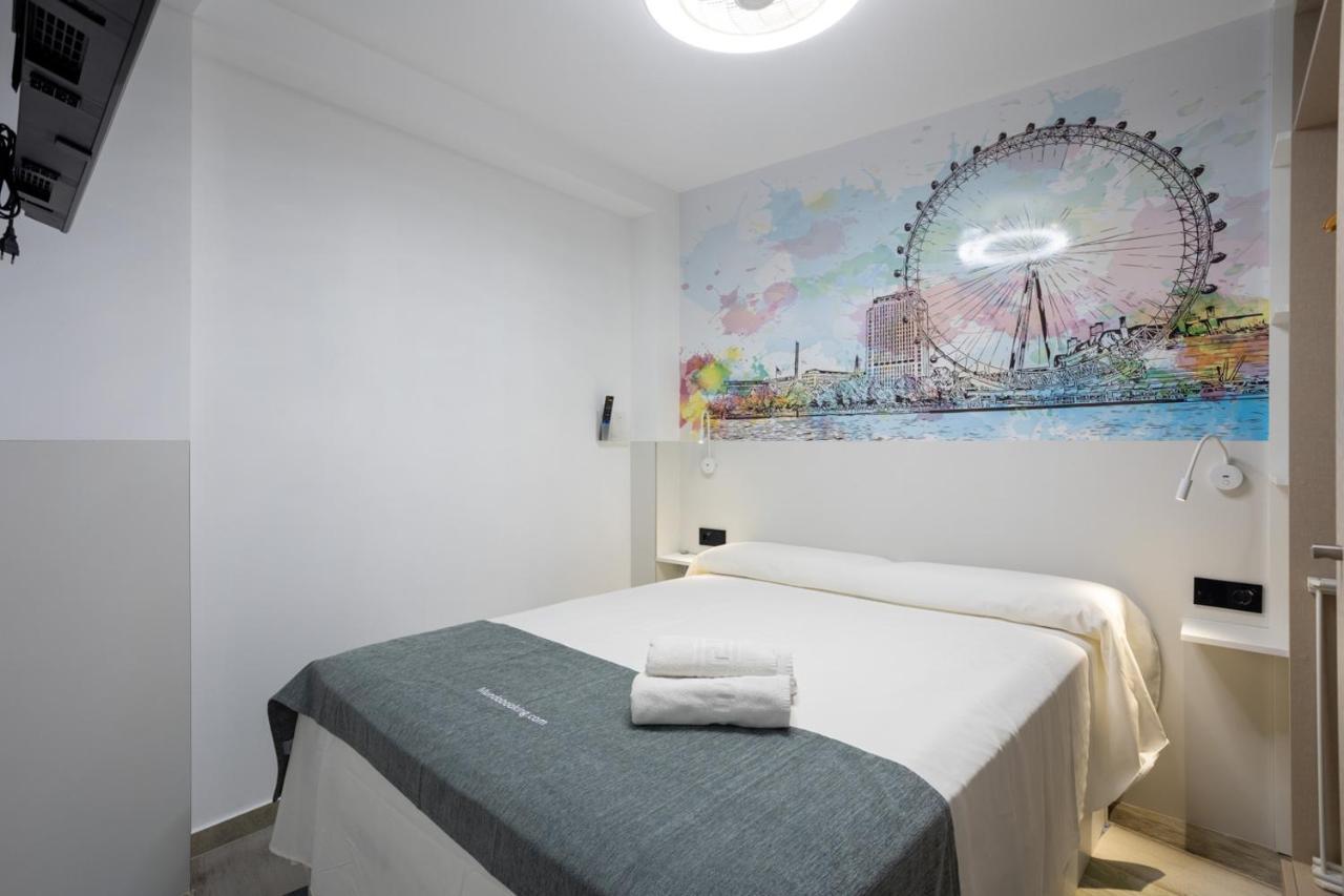 MUNDOBOOKING Centro Levante Benidorm Esterno foto