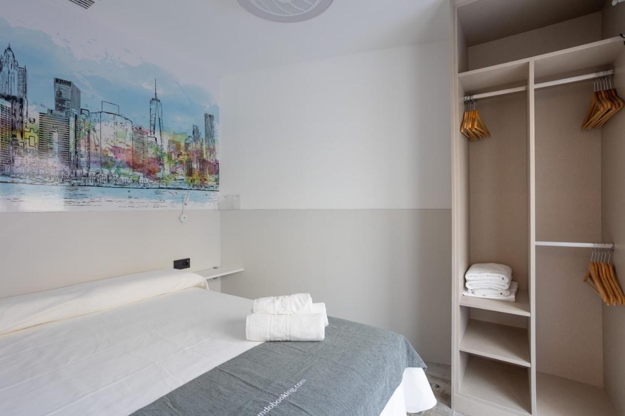 MUNDOBOOKING Centro Levante Benidorm Esterno foto