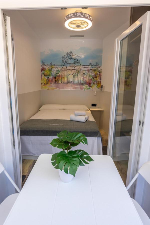 MUNDOBOOKING Centro Levante Benidorm Esterno foto