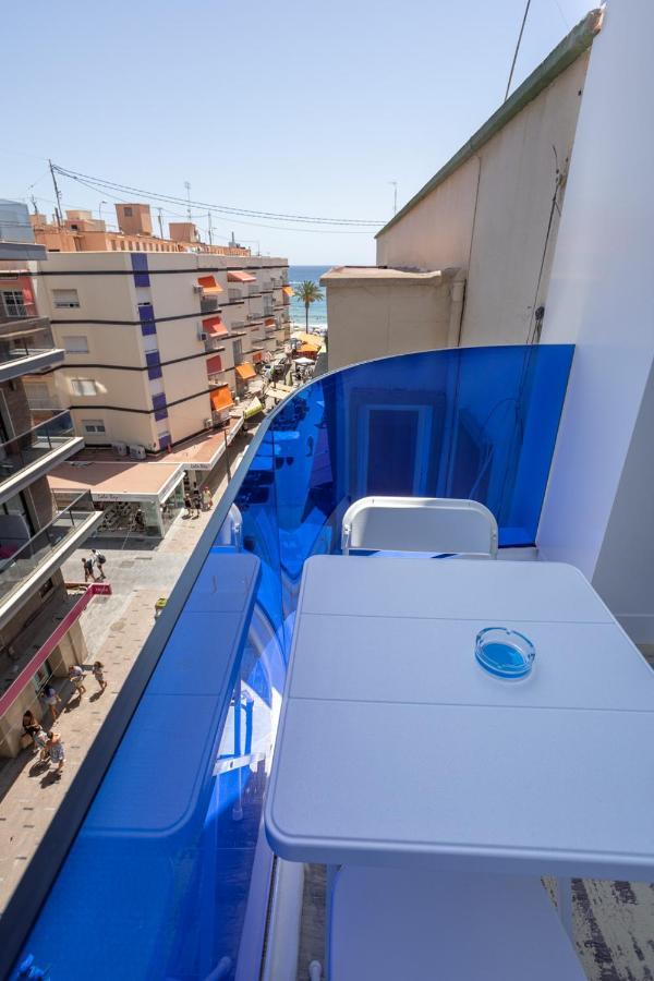 MUNDOBOOKING Centro Levante Benidorm Esterno foto