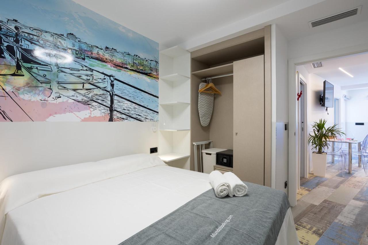 MUNDOBOOKING Centro Levante Benidorm Esterno foto